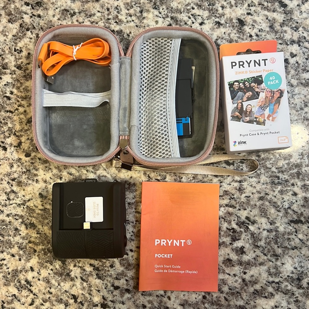 Prynt Pocket Printer + Case+Paper